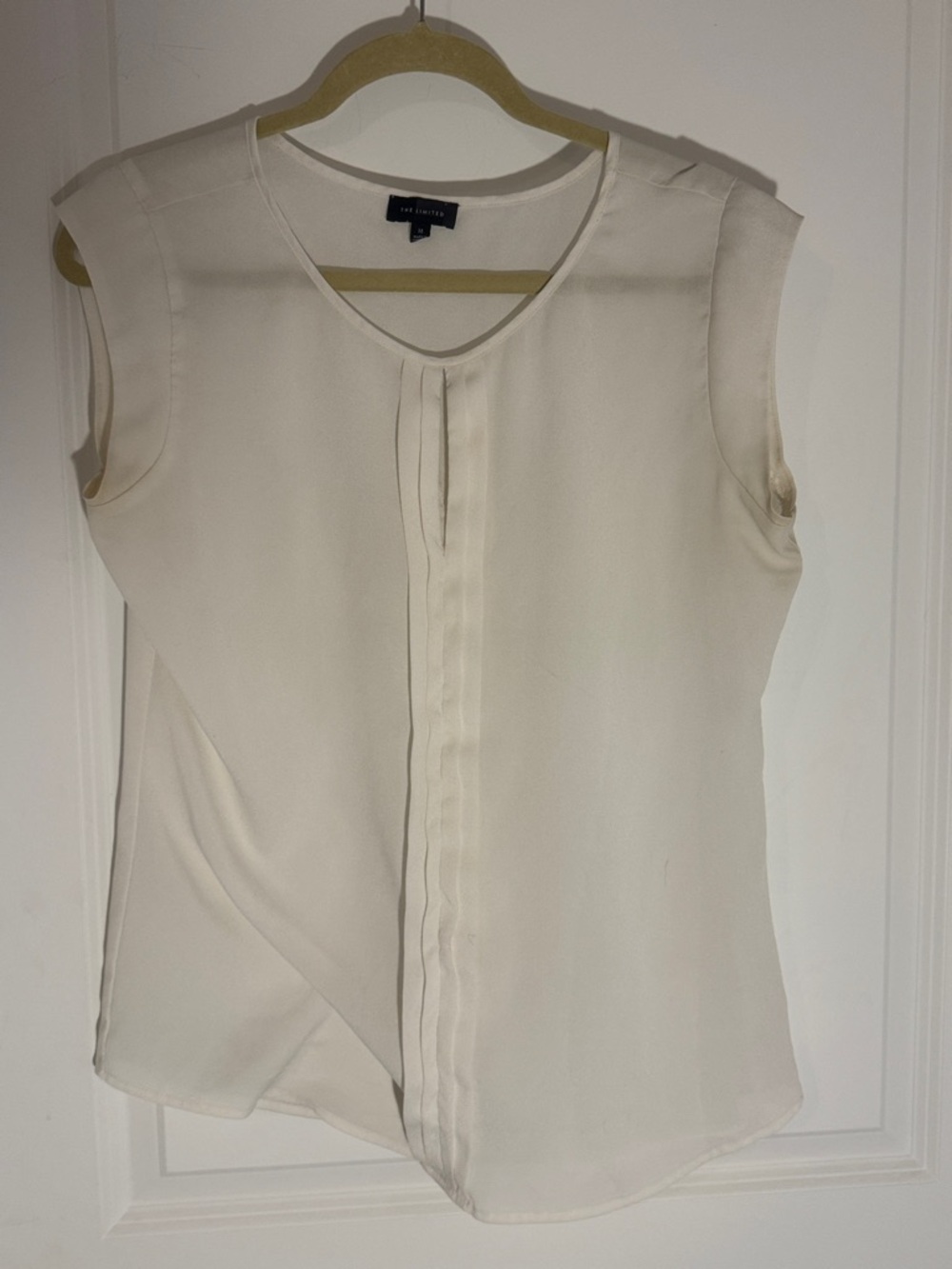 The Limited Cream Pleated-Front Cap-Sleeve Camisole